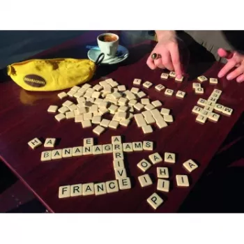 Jeu d'ambiance - Bananagrams - En quête de jeux