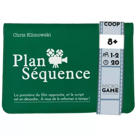 Jeu de cartes - Plan Séquence - En quête de jeux