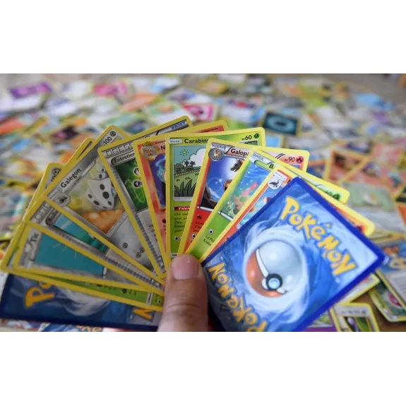 Tout savoir sur les cartes pokémon : guide pour collectionneurs et joueurs passionnés